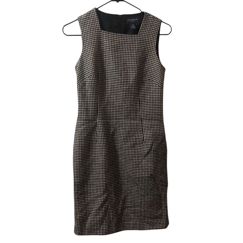 Ann Taylor tweed houndstooth tweed dress
